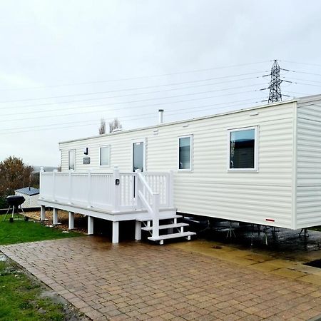 Escape City Caravan Lytchett Minster Exterior photo